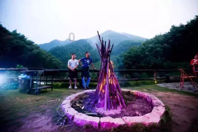 贪玩蓝月